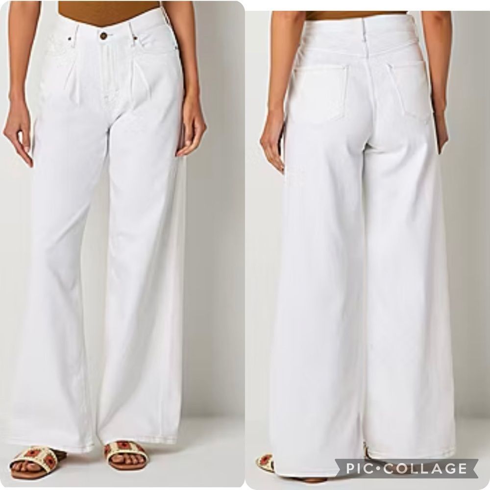a.n.a Women's High-Rise Wide Leg Pleated Jeans White. Size 10. NWT - Picture 1 of 16